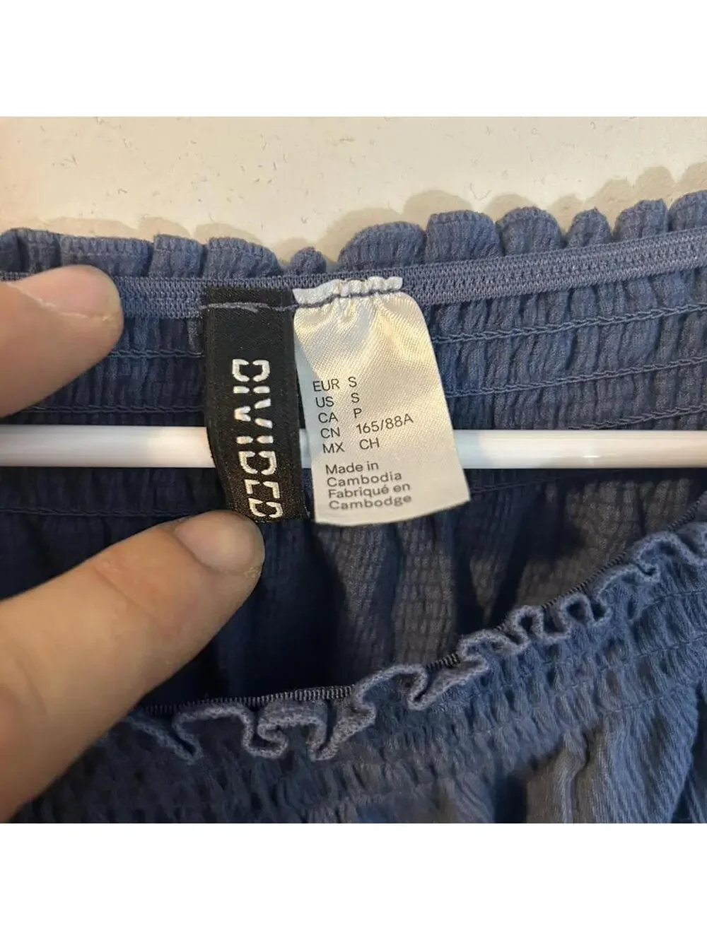 H&M Divided blue long sleeve top. Size S #feminine #summer